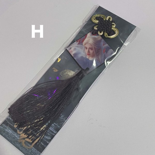 画像10: 月鳞绮纪 月鱗綺紀 タッセルキーホルダー 026 鞠婧祎 鞠婧禕 ジュー・ジンイー ジュージンイー Jujingyi 曾舜晞 ツォン・シュンシー ツォンシュンシー JosephZeng 陈都灵 陳都靈 チェン・ドゥリン チェンドゥリン chenduling 田嘉瑞 Tianjiarui ティエン・ジアルン ティエンジアルン 闫桉 イェナン 饶嘉迪 饒嘉迪 ラオ・ジャーディ RaoJiaDi ラオジャーディ 常华森 常華森 チャン・ホアセン チャンホアセン ChangHuasen  (10)